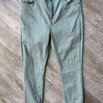 Vineyard Vines  women’s size 32 olive color high-rise skinny jeans Photo 0