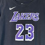 Nike  Los Angeles Lakers LeBron James Black White 23 Shirt Size Small EUC #2645 Photo 1