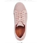 Gentle Souls NEW  Kenneth Cole Haddie Perforated Sneakers Platform Pink Size 9.5 Photo 2