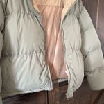 Threadbare Puffer Jacket Women’s Size 10(USA) light green cropped Photo 5