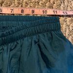 Nike ACG Men’s size Medium Turquoise Bermuda Activewear Shorts Photo 6