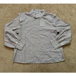 Everlane The Wing-Shoulder Mockneck Top Photo 2