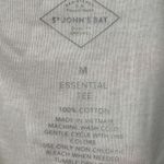 st. john's bay St. John’s Bay Women's Medium White Short Sleeve Crew Neck Essential Tee Shirt Photo 2