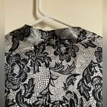 🌸Gillian & O’Malley White Black Floral Satin Belted Kimono Short Bath Robe Size undefined Photo 5