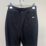 FIGS  High Waisted Zamora Jogger Scrub Pants in Core Black Size XS Photo 10