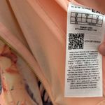 Guess Women’s Off The Shoulder Cropped Blouse NWT Size Medium Tropical Floral Photo 9