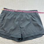 Athleta  Go To Distance Shorts Grey Elastic Waist Zip Back Pocket Stretch Photo 3