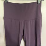 Queenieke Women’s ‎ Purple Gray Leggings Size Small With Pockets Photo 1