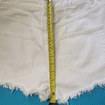 Missguided  Women's White Frayed Hem Shorts Size 8 Photo 4