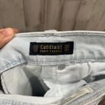 Universal Threads Universal Thread Vintage Straight Canadian Denim Light Wash Jeans Womens 2/26 Photo 3