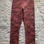 Lululemon Wunder Train High-Rise Crop 23"
Heritage 365 Camo Brier Rose Multi Photo 0