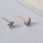 Boutique NEW Dainty Moon &ā Star Stud Earrings | 18k Gold Photo 1