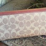 Coach Authentic  1941 crossgrain leather continental zip around wallet/Wristlet Photo 10