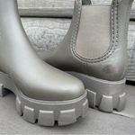 Jeffrey Campbell Chunky Platform Lug Sole Chelsea Ankle Rain Boot Green Designer Photo 4