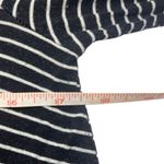 AJ Amelia James Medium Black White Stripe Scoop Neck Swing Top Long Sleeves Photo 3