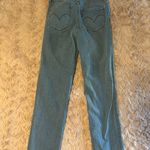 Levi's 724 High-Rise Straight Jeans Photo 3