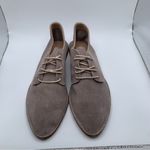 Kaanas NWB  Women's Fiano Lace-Up Oxford Flat Shoe size 11 suede taupe Photo 2