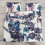 Chico's Chico’s Perfect Stretch Girlfriend Straight Crop Capri Coral Garden Endless Sea Photo 1