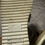 Very G Brown Tan Sandals Comfortable Strappy Design Photo 3