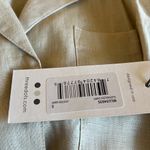 Three Dots NWT  SLEEVELESS SHIRT IN OYSTER GRAY SMALL 100% LINEN Photo 5