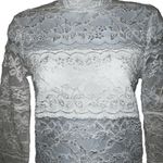 Bebe Gorgeous Bright White Intricate Lace L/S Stretch Top EUC Size XS Photo 3