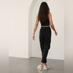 Athleta  Brooklyn Heights High Rise Cargo Jogger size 12 black Photo 2