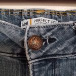 Lee Perfect Fit 30x29 Just Below the Waist - High Rise Straight Leg Jeans Short Photo 4