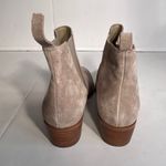 Marc Fisher LTD Yale Pointy Toe Chelsea Bootie Taupe Women's Size 8 Tan Photo 5