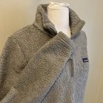 Patagonia Worn Wear Gray Fleece Quarter Zip Pullover Photo 5