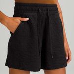 Lululemon  Rippled Super-High-Rise Short 5" Black Size 0 Photo 0