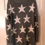 Boutique Oversized Grey Distressed Star Sweater  Photo 0