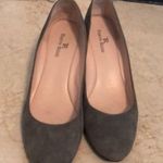 Taryn Rose TR  gray suede wedge size 8.5 Photo 1