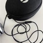 Beats by Dre  Solo 2 Wireless Headphones Photo 2