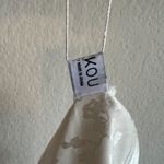 Shekou NWOT White Milkmaid Floral Silky Sleeveless Cami Crop Top Womens Medium Photo 3