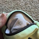 Lululemon Capri Leggings Woman’s Size 6 Photo 11