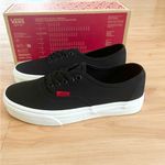 Vans  AUTHENTIC SECRET LOVER
SNEAKER Women 8.0 US Mens 6.5 US Photo 9