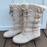 Weatherproof Womens Cream Quilted Puffer Faux Fur Boots Size 11 Photo 0