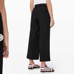 Lululemon  On the Fly Wide-Leg 7/8 Pant *Woven
Black Photo 1