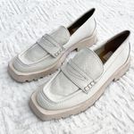 Dolce Vita Elias Flats Ivory Embossed Loafers White Size 6 Photo 0