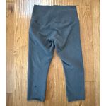 Lululemon  grey crop high rise leggings 21” inseam size 10 Photo 6