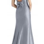 Alfred Sung D770 Bateau Neck Bow Back Trumpet Gown Photo 1