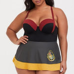 Torrid  Harry Potter‎ Hogwarts Crest One Piece Underwire Swim Dress 4X Photo 0