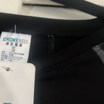 Drokereis Black Athletic swim top Small Photo 3