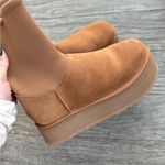 UGG  Chestnut Dipper Boots 9 Photo 12
