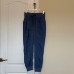 Lululemon  Dance Studio Jogger in Ink Blue - Size 4 Photo 3