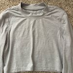 Vuori Lux Gray Long Sleeve Crop Top Womens L Photo 2