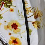 Disney ’s Alice Through the Looking Glass White Floral Capri Length Pants Size 10 Photo 8