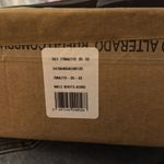 Mango 100% bovine leather. Long design. Square heel.‎ Height: 5cm. Zipper closure. Photo 4