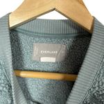 Everlane Women’s Renew Sherpa Fleece Crewneck in Pale Sage Size XS Photo 2