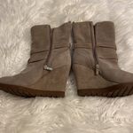 Arturo Chiang  Leather Boots size 9 excellent condition wedge heel 4” color gray Photo 5